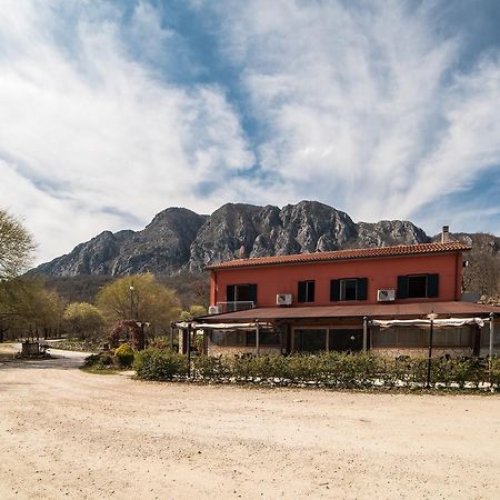 Locanda Belvedere Da Stefano Rocchetta a Volturno Bagian luar foto