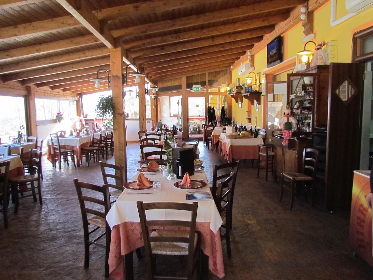 Locanda Belvedere Da Stefano Rocchetta a Volturno Bagian luar foto